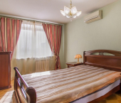 3-комн, 90кв м, этаж 6/10 Старых Большевиков ул., 92А