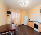 2-комн, 89.2кв м, этаж 13/17 Революции проспект, 9А