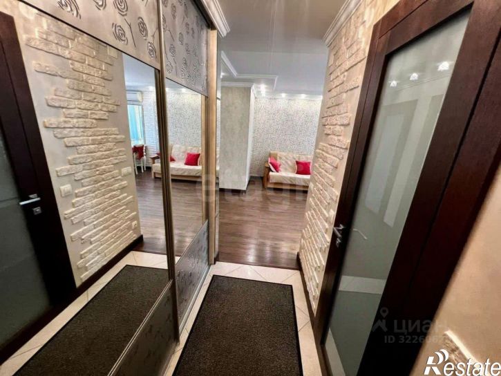 3-комн квартира Ленинский проспект, 185,  д. 185