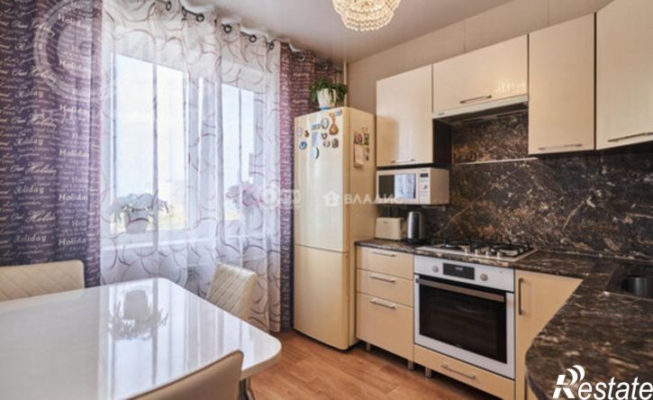 3-комн квартира улица Маршала Одинцова, 2,  д. 2