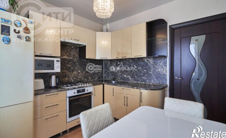 3-комн квартира улица Маршала Одинцова, 2,  д. 2