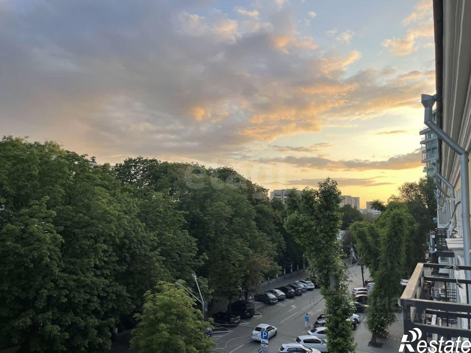 Купить квартиру за 11 490 000 рублей на ул Комиссаржевской, 6а