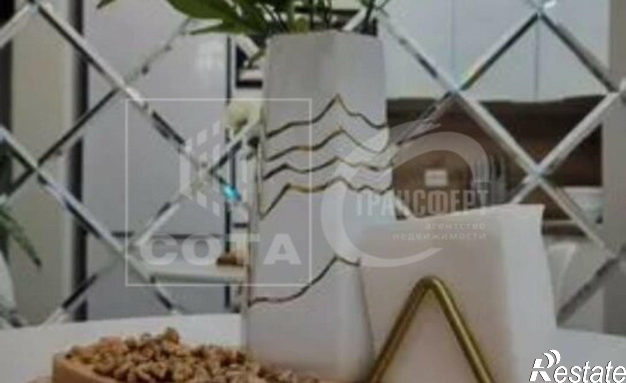 Купить квартиру за 5 700 000 рублей на улица Суворова, 122Д