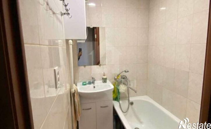 3-комн квартира улица Хользунова, 35,  д. 35