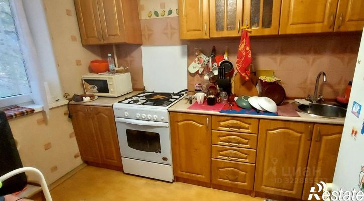 3-комн квартира улица Маршала Жукова, 8,  д. 8