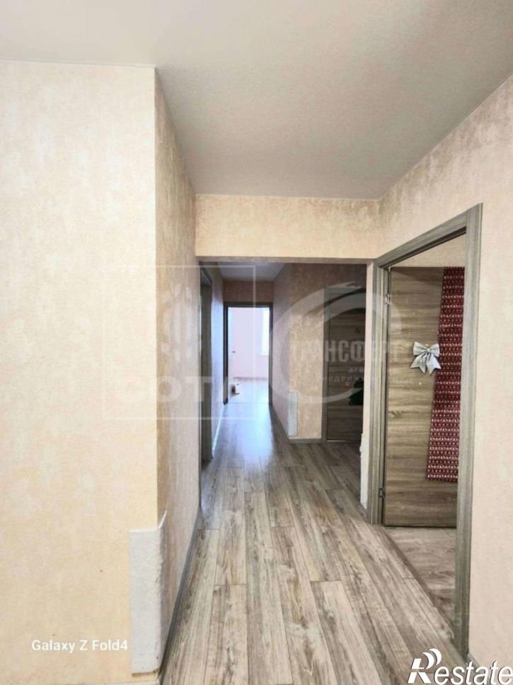 3-комн квартира ул Коренцова, 5,  д. 5