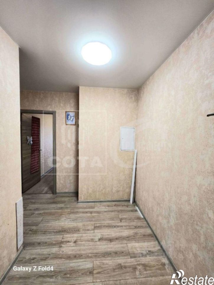 3-комн квартира ул Коренцова, 5,  д. 5