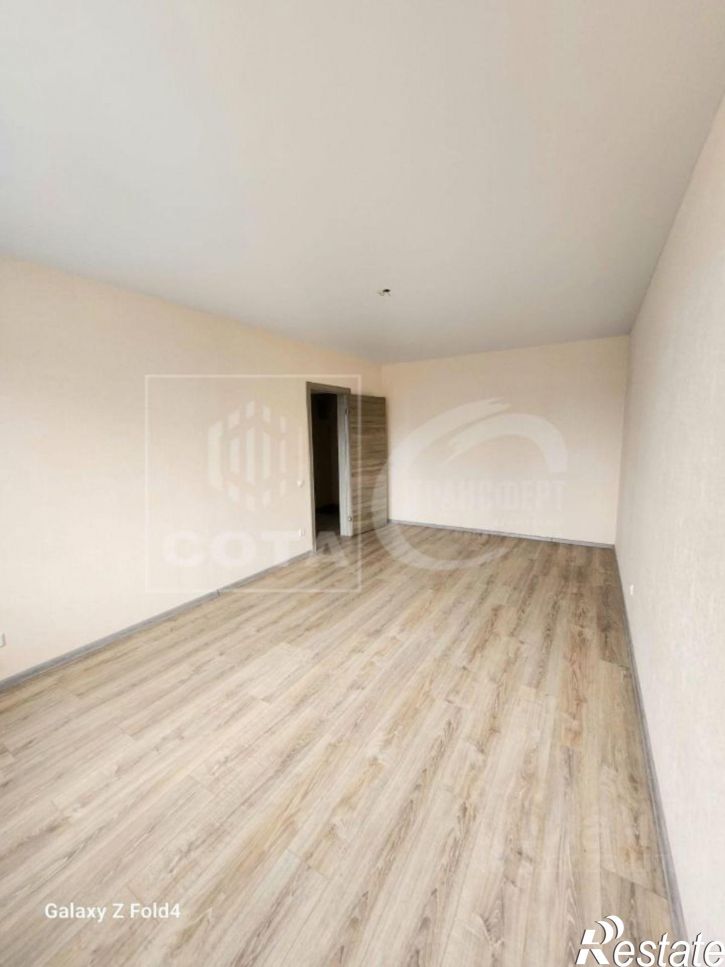 3-комн квартира ул Коренцова, 5,  д. 5