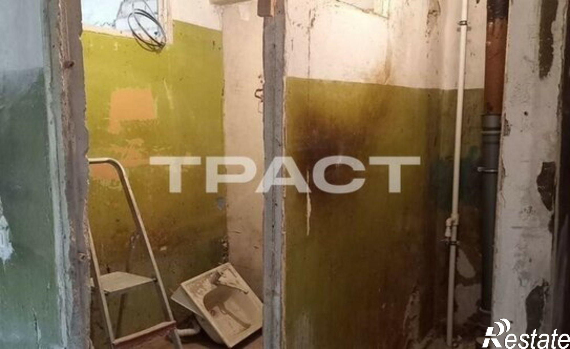 Купить квартиру за 2 850 000 рублей на Ленинский пр-кт, 114