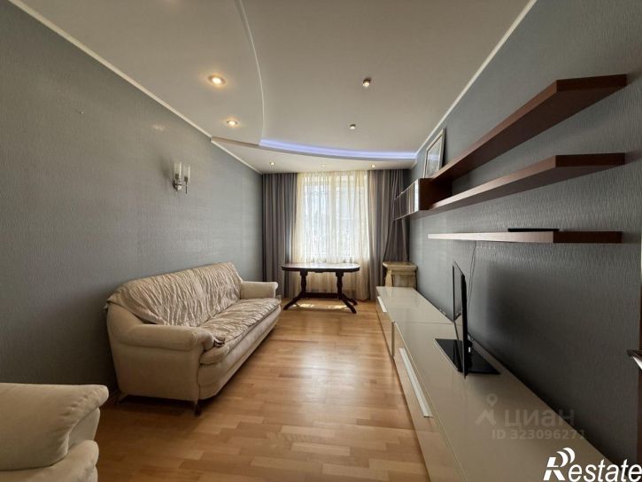 3-комн квартира Снайперский пер, 16,  д. 16