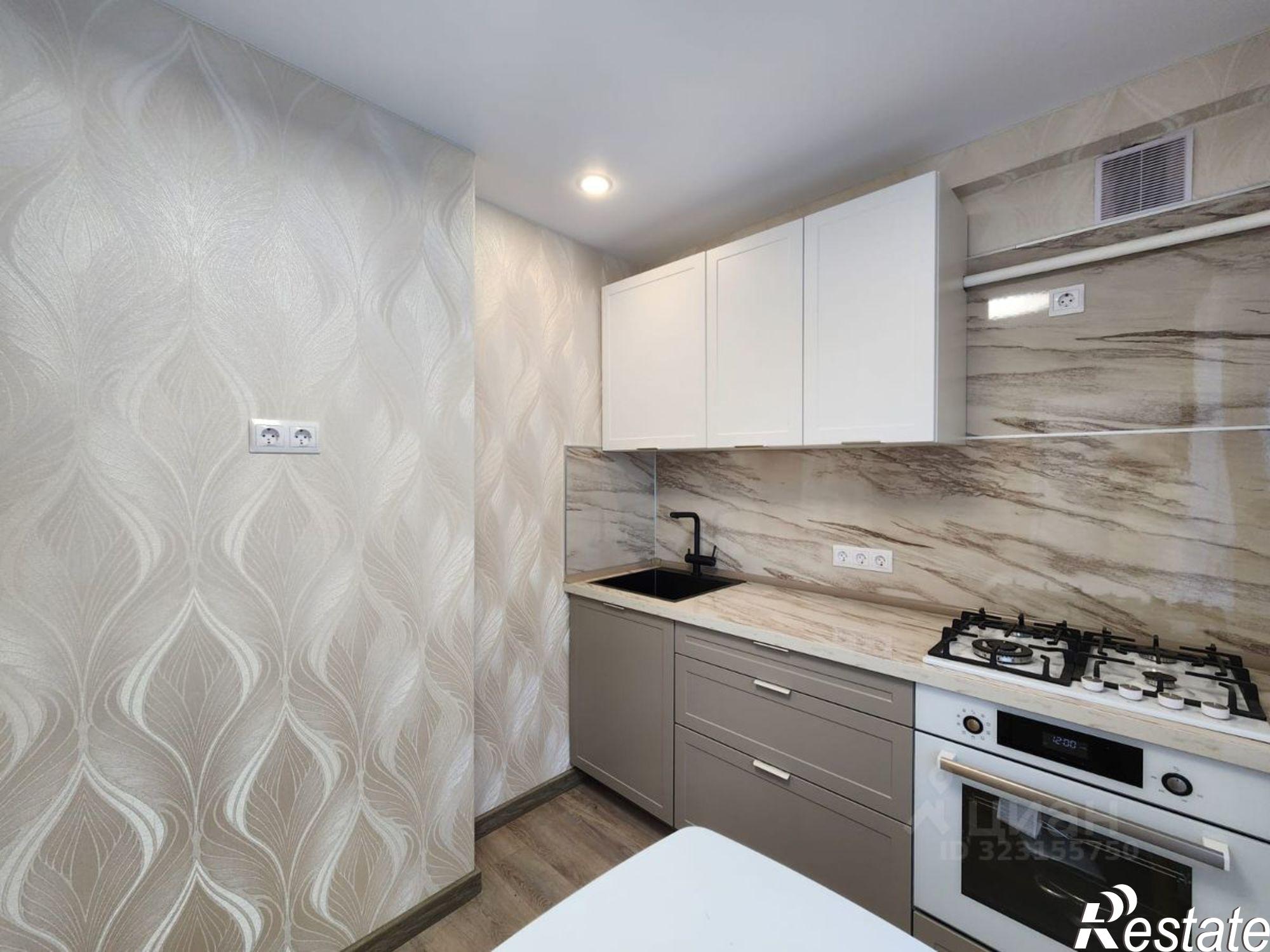 Купить квартиру за 6 950 000 рублей на улица Космонавта Комарова, 6