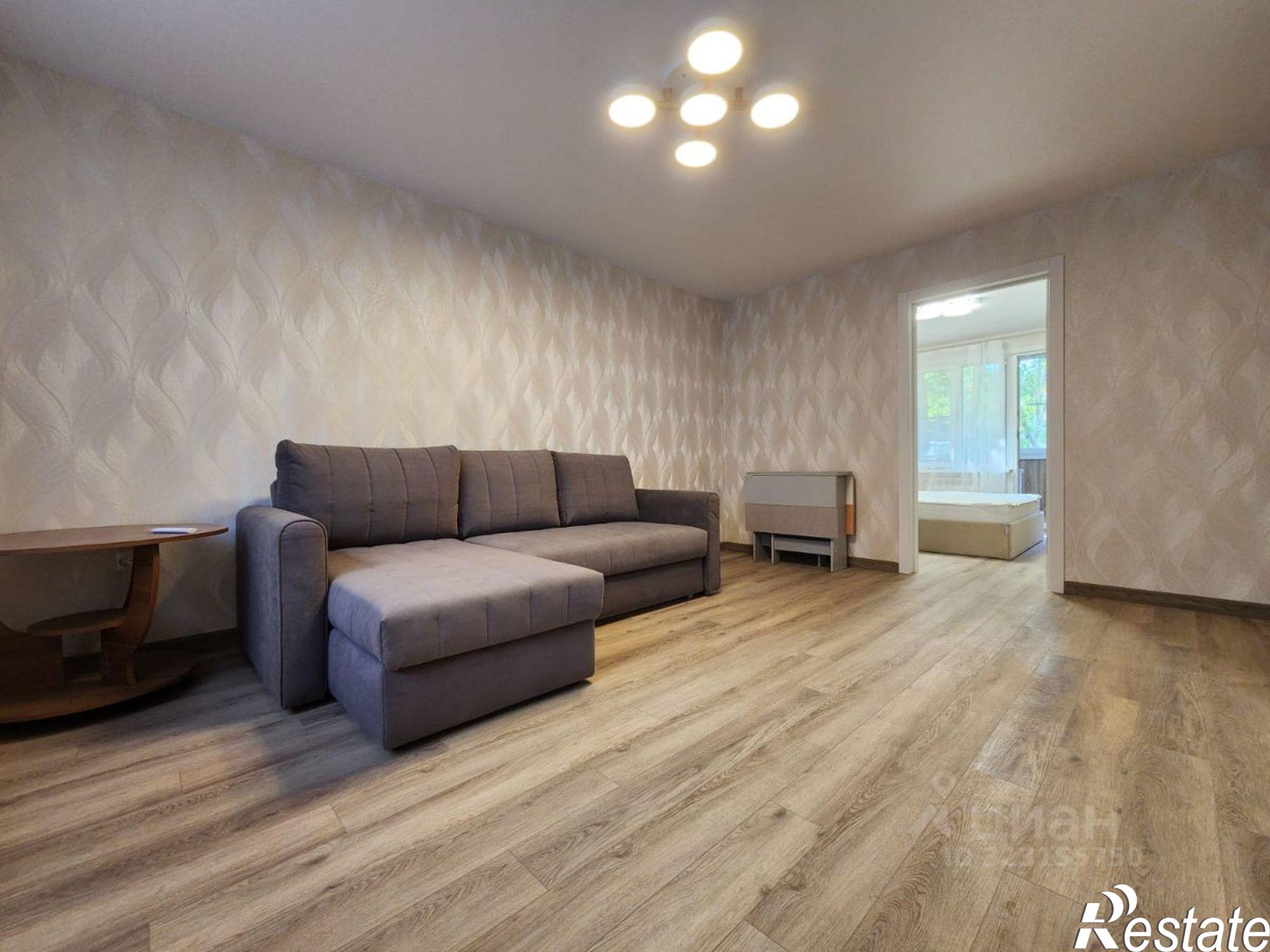 Купить квартиру за 6 950 000 рублей на улица Космонавта Комарова, 6