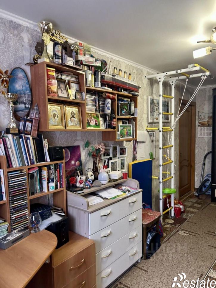 2-комн квартира улица Защитников Родины, 12,  д. 12