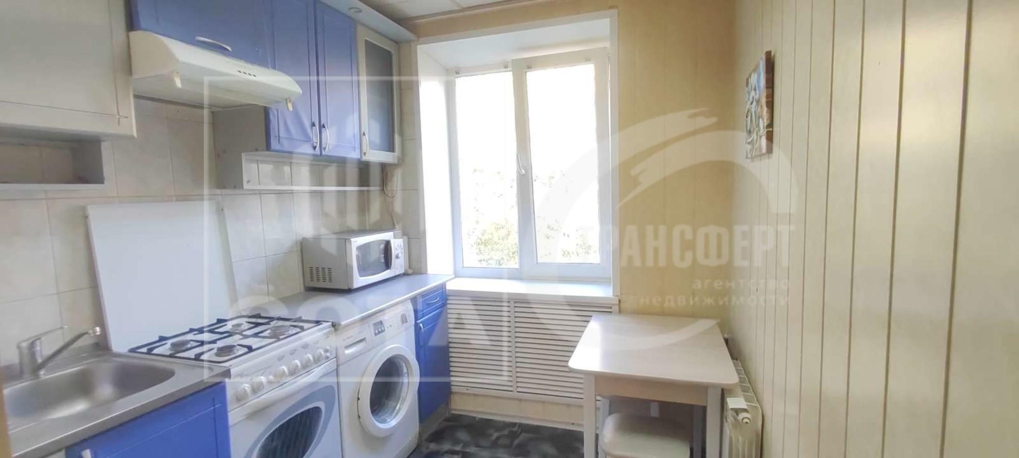 Купить квартиру за 2 750 000 рублей на Карпинского улица, 1