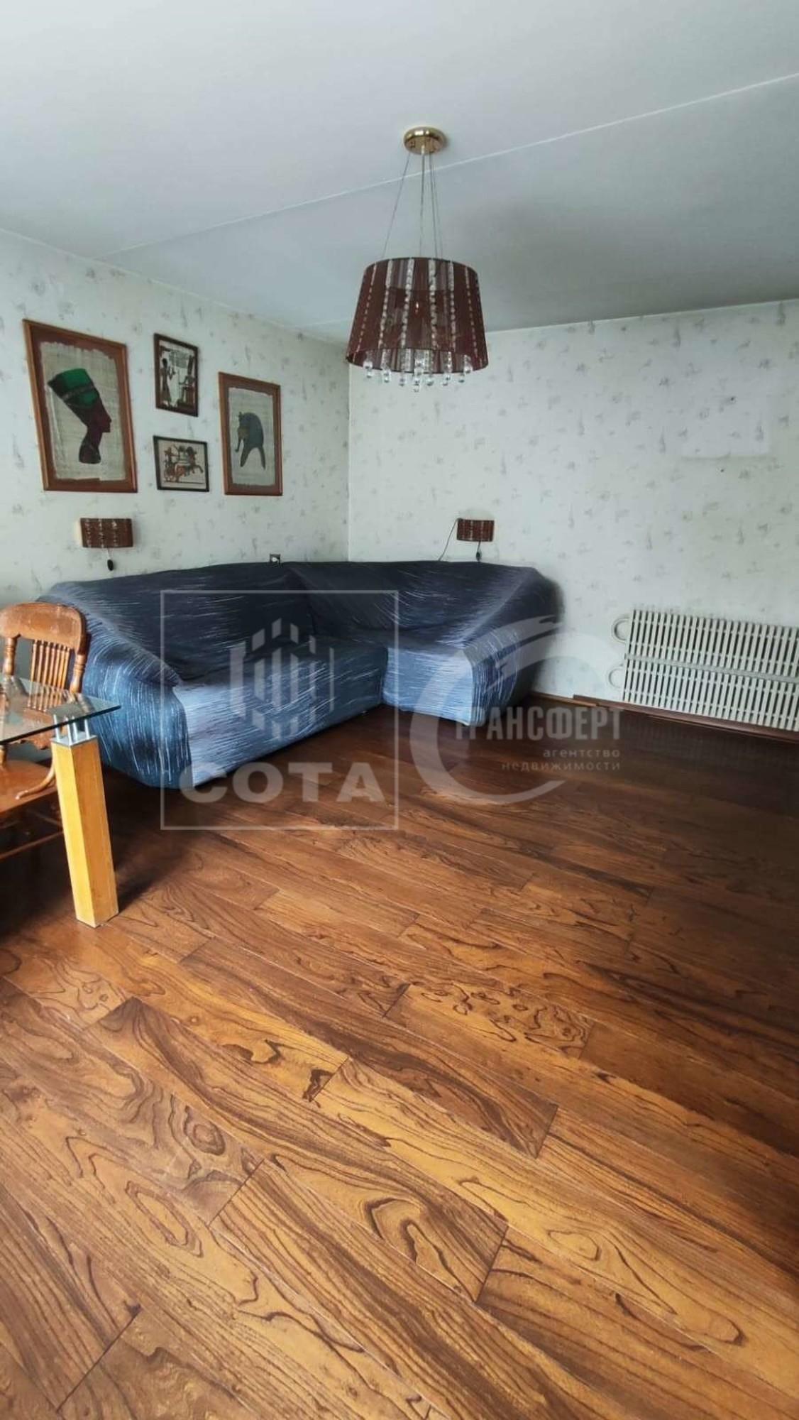 Купить квартиру за 10 000 000 рублей на Революции 1905 года улица, 80б