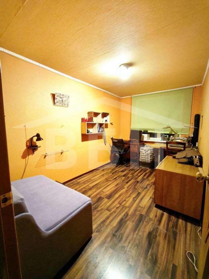 3-комн квартира Революции 1905 года улица, 40