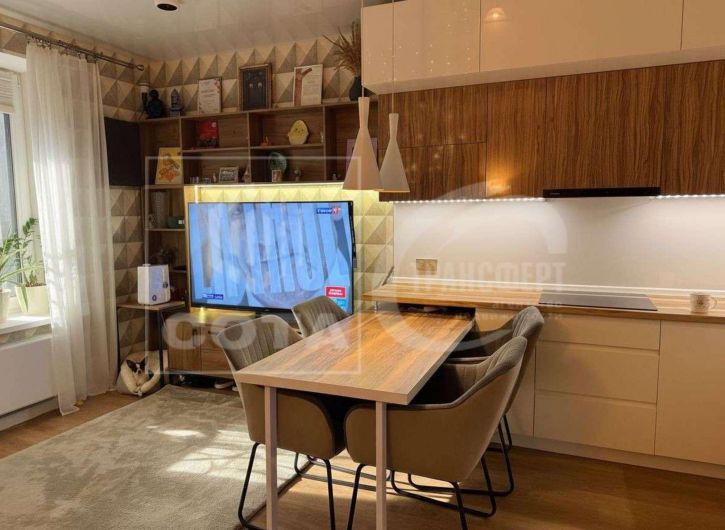 3-комн квартира Олимпийский жилой массив, 17