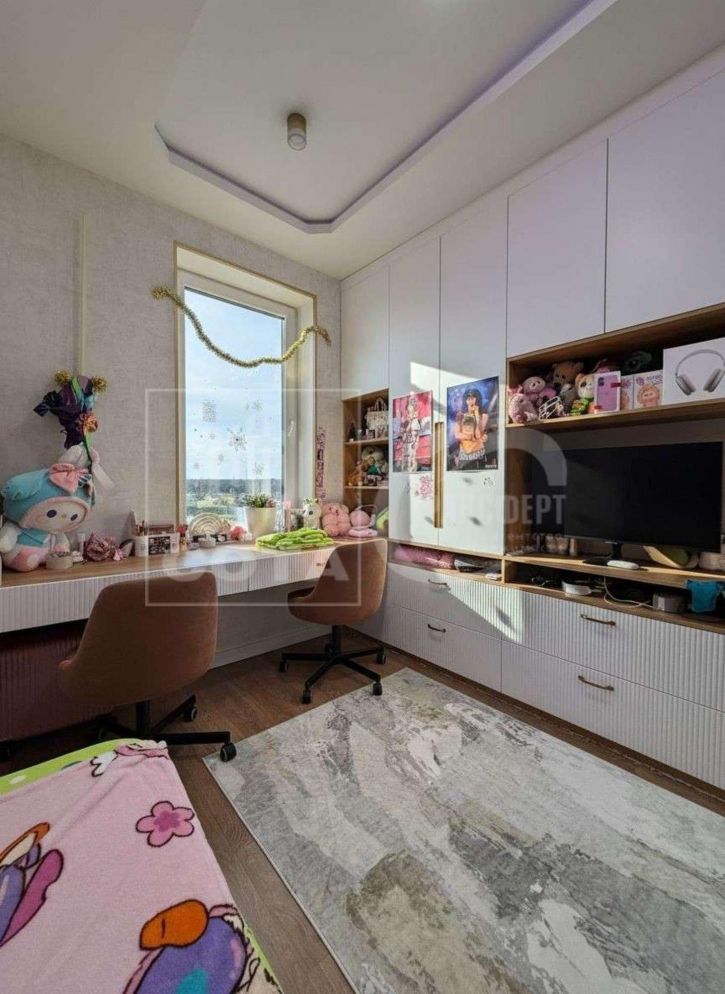 3-комн квартира Олимпийский жилой массив, 17