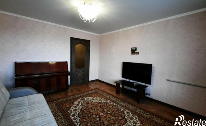 3-комн квартира улица Лётчика Колесниченко, 31,  д. 31