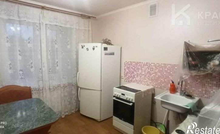 3-комн квартира улица Курчатова, 22Б,  д. 22Б