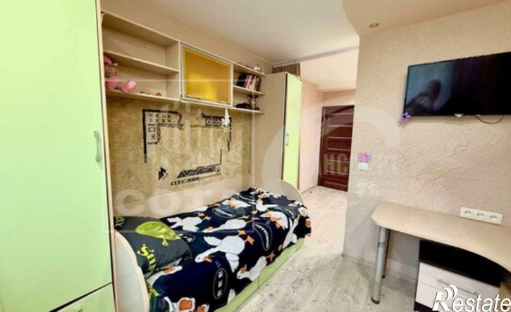 2-комн квартира улица Генерала Перхоровича, 5,  д. 5