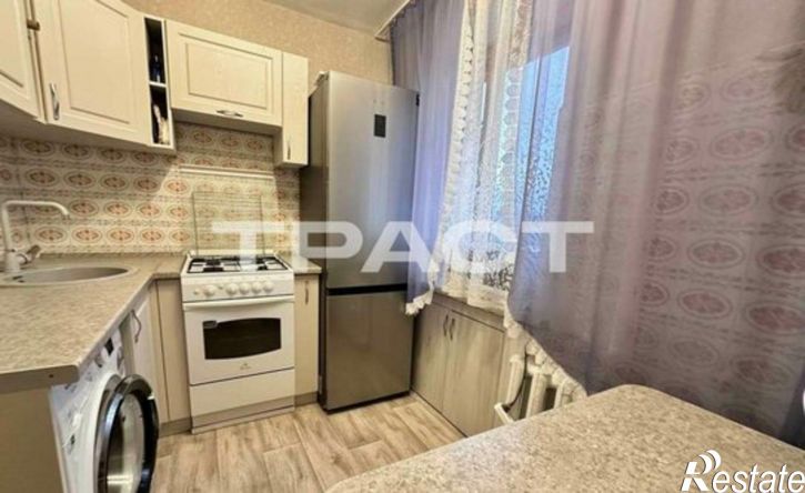 2-комн квартира ул Южно-Моравская, 8,  д. 8