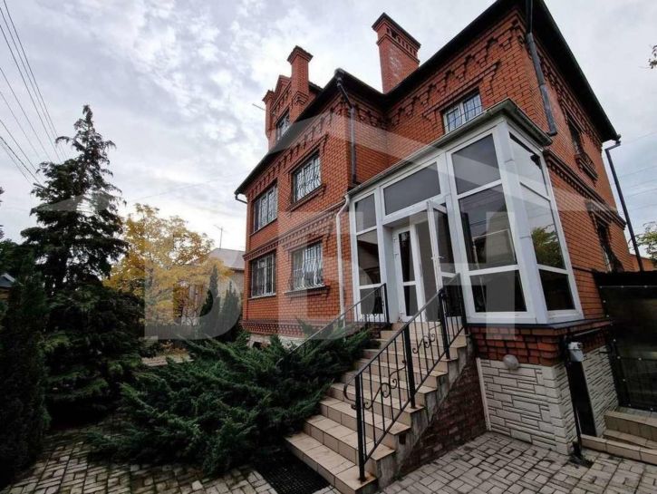 Коттедж/дом Соловьиная улица, 21