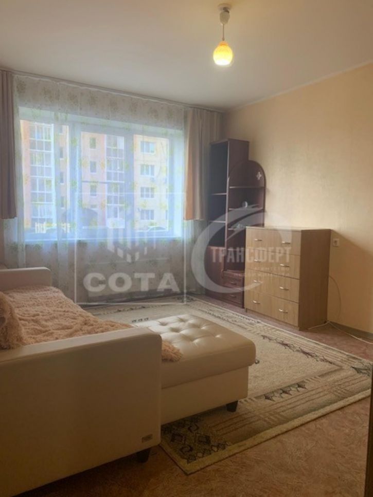 1-комн квартира Семилукская улица, 16/6