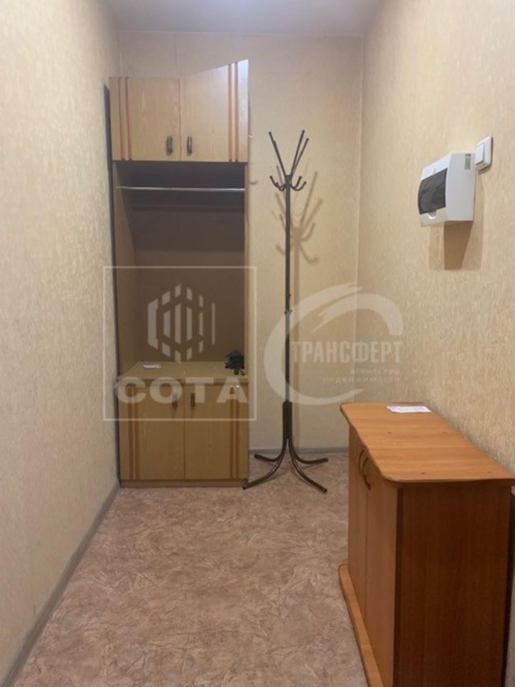 1-комн квартира Семилукская улица, 16/6