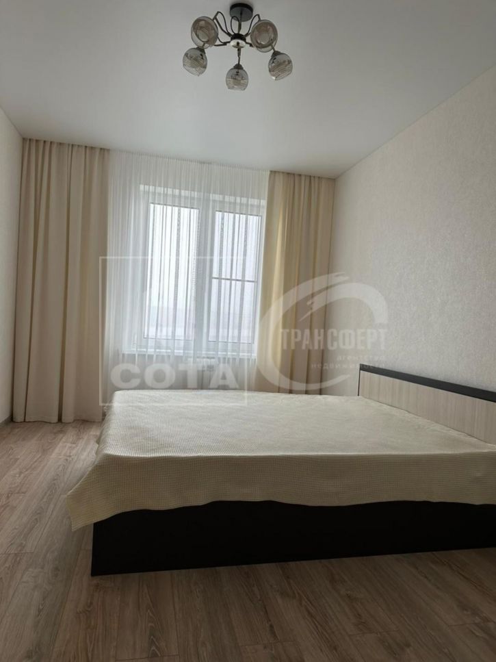 3-комн квартира Донбасская улица, 25к1