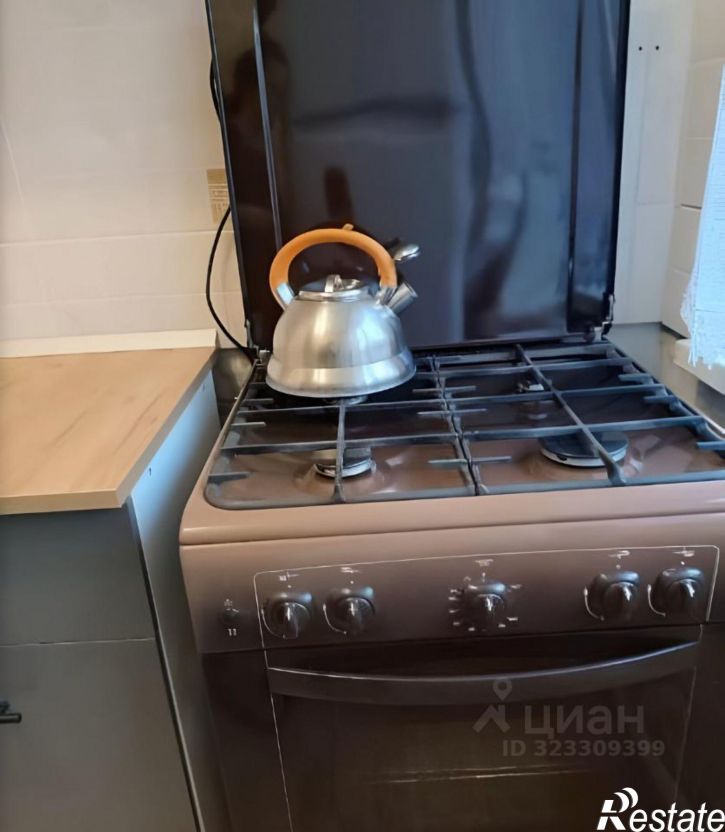 1-комн квартира улица Защитников Родины, 24,  д. 24