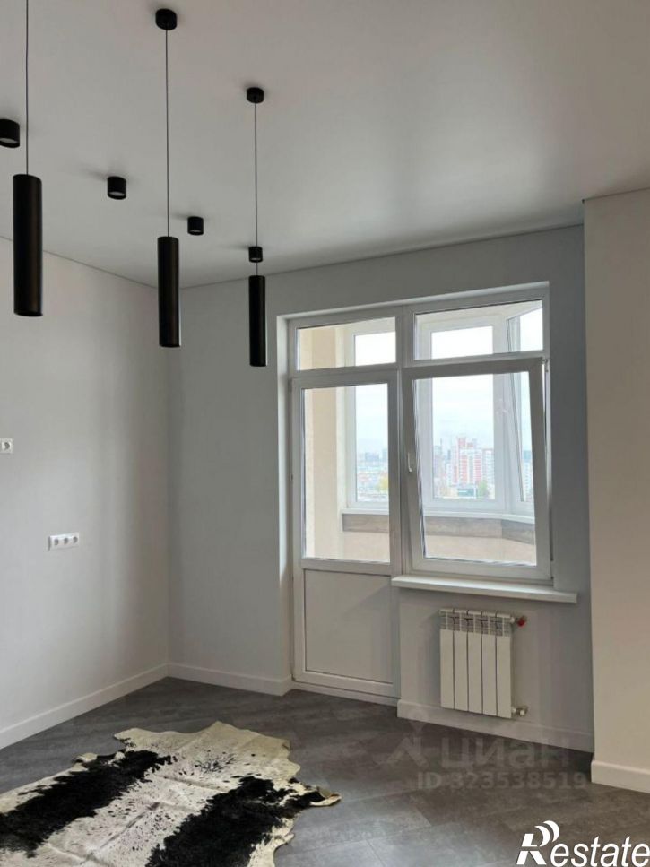 3-комн квартира ул Пятницкого, 65а,  д. 65а