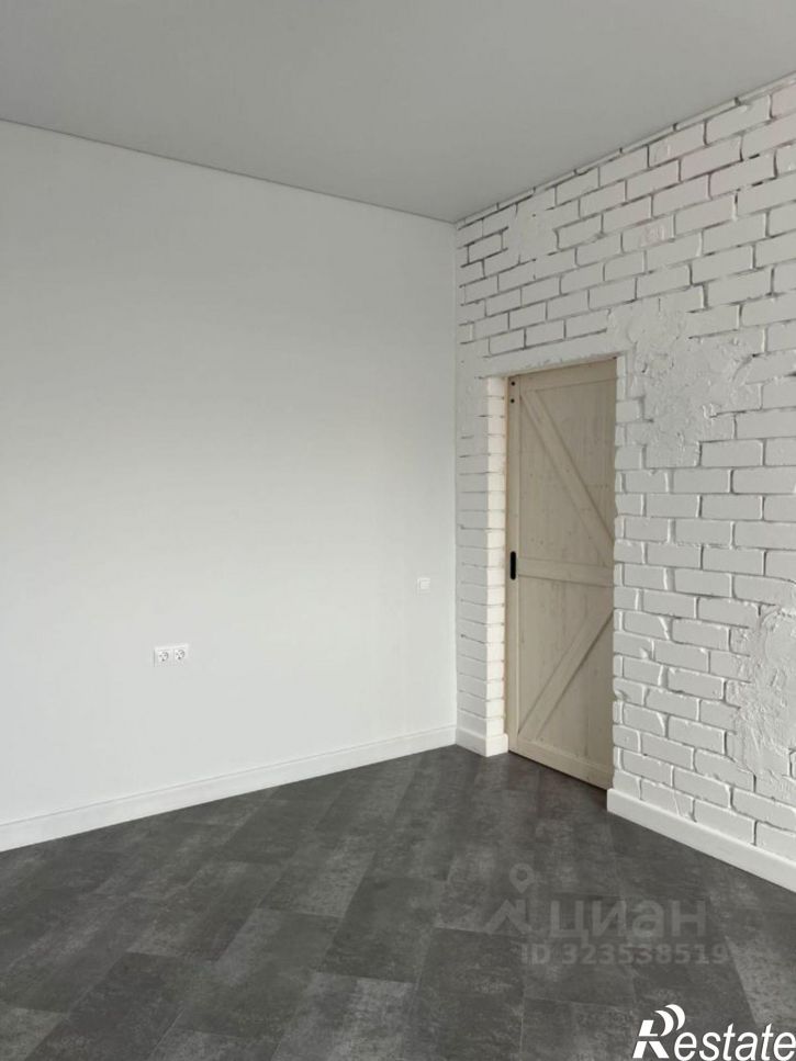 3-комн квартира ул Пятницкого, 65а,  д. 65а