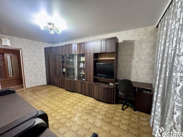 3-комн квартира улица Моисеева, 51,  д. 51