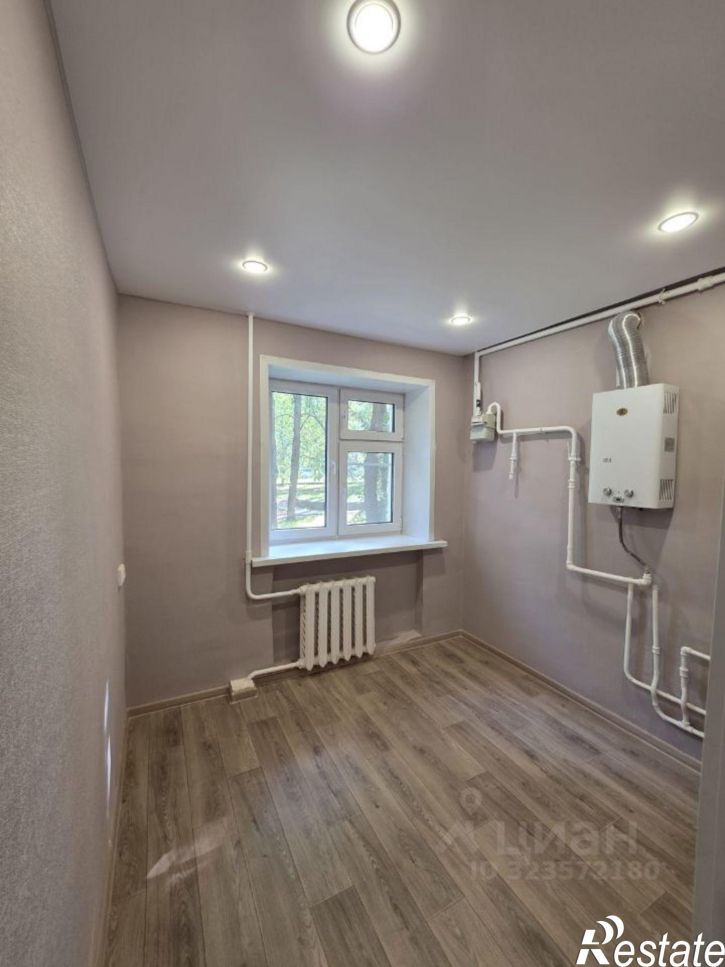 2-комн квартира улица Космонавтов, 12,  д. 12