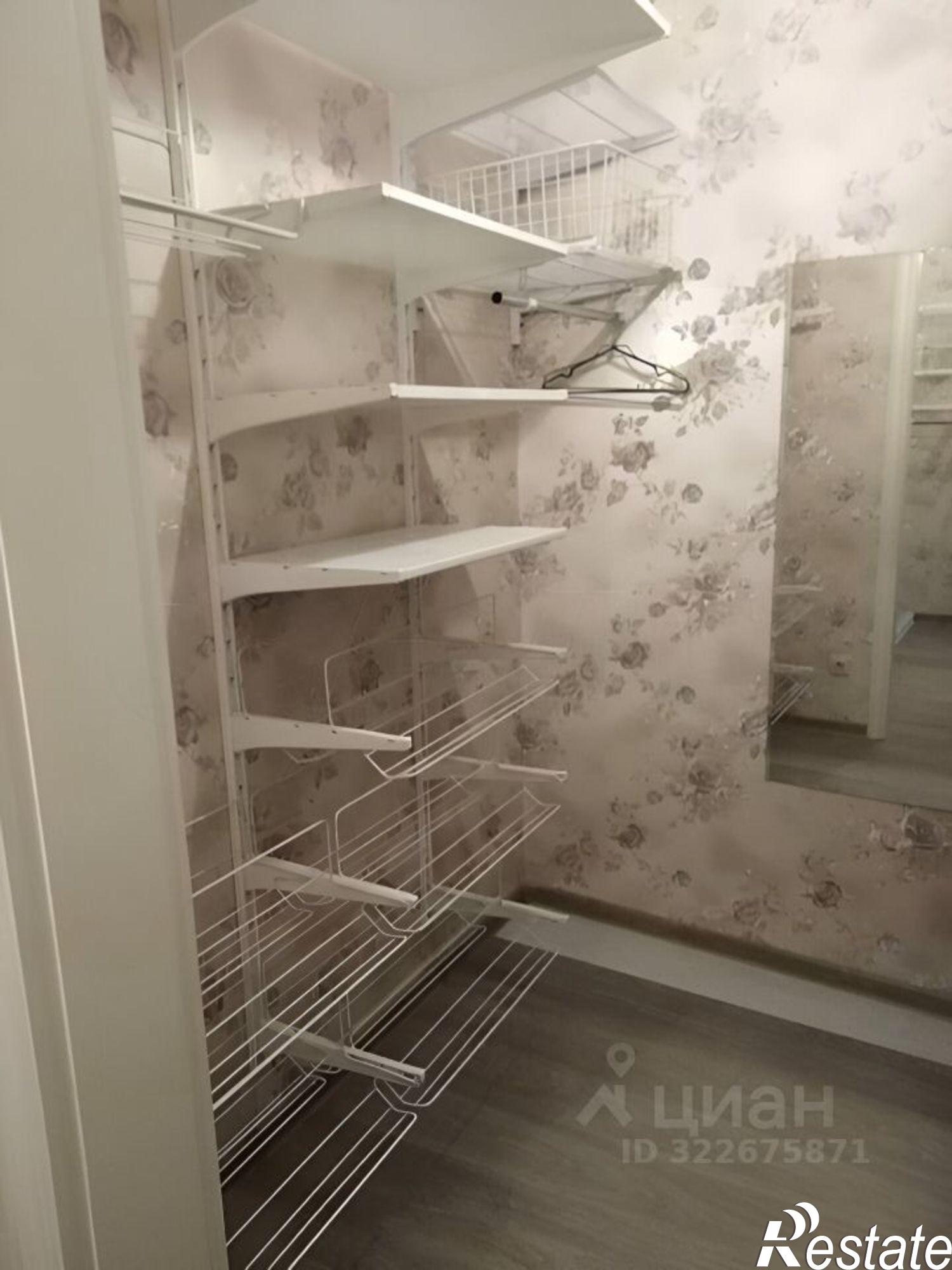 Купить квартиру за 32 000 000 рублей на ул Пятницкого, 65а