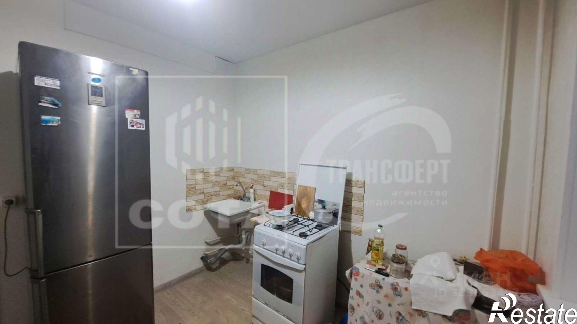 Купить квартиру за 3 300 000 рублей на Тепличная улица, 2