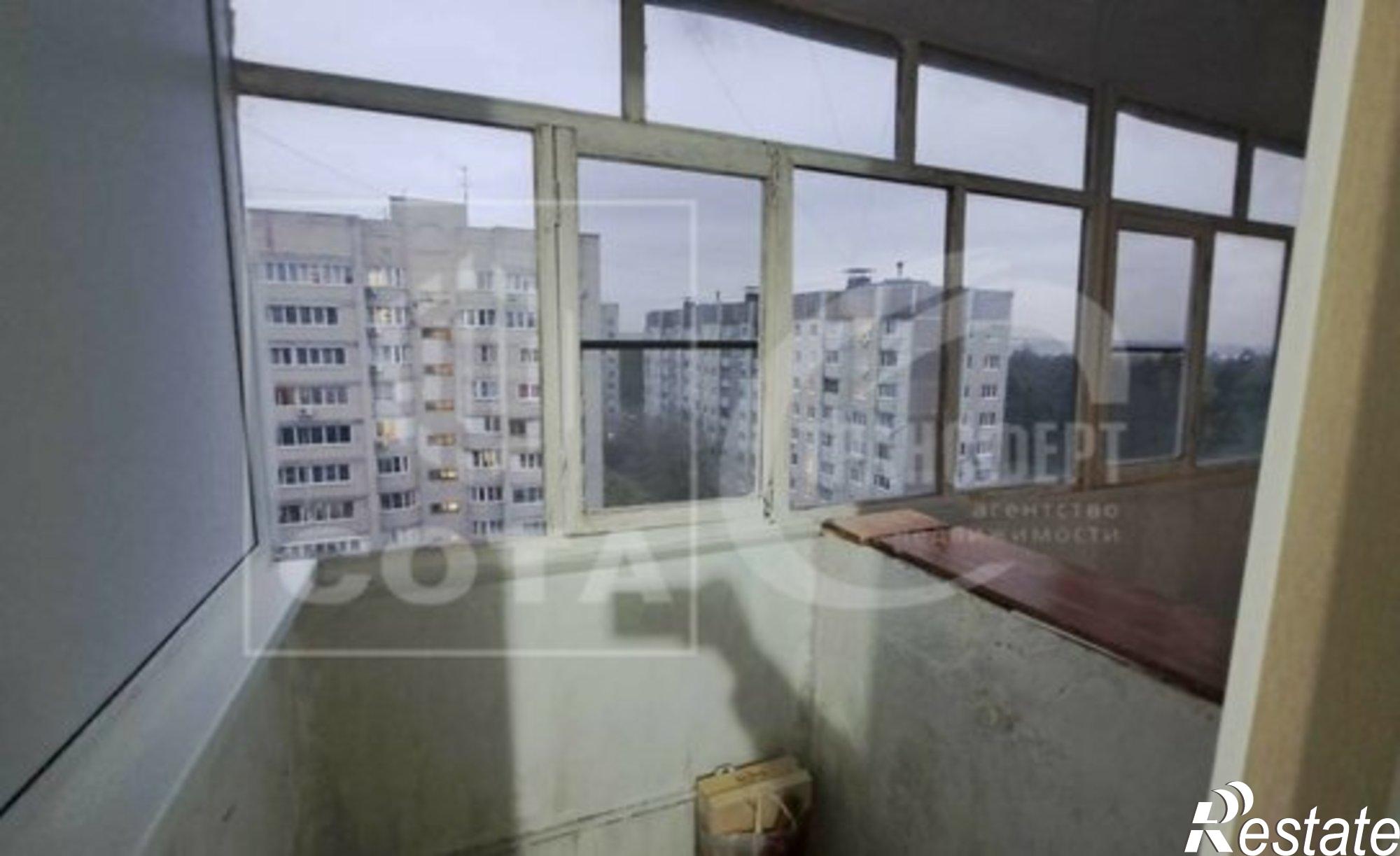 Купить квартиру за 3 300 000 рублей на Тепличная улица, 2