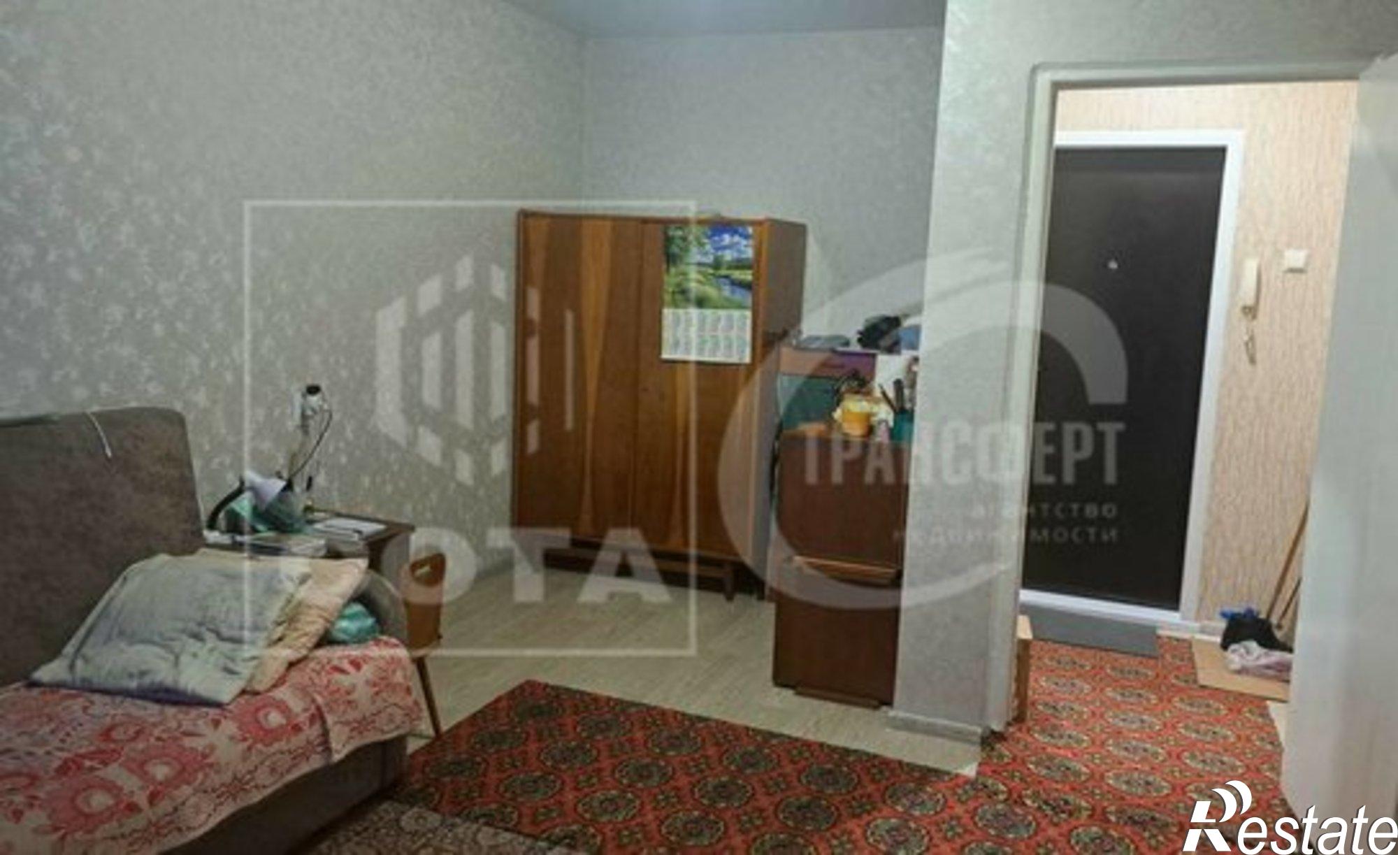 Купить квартиру за 3 300 000 рублей на Тепличная улица, 2