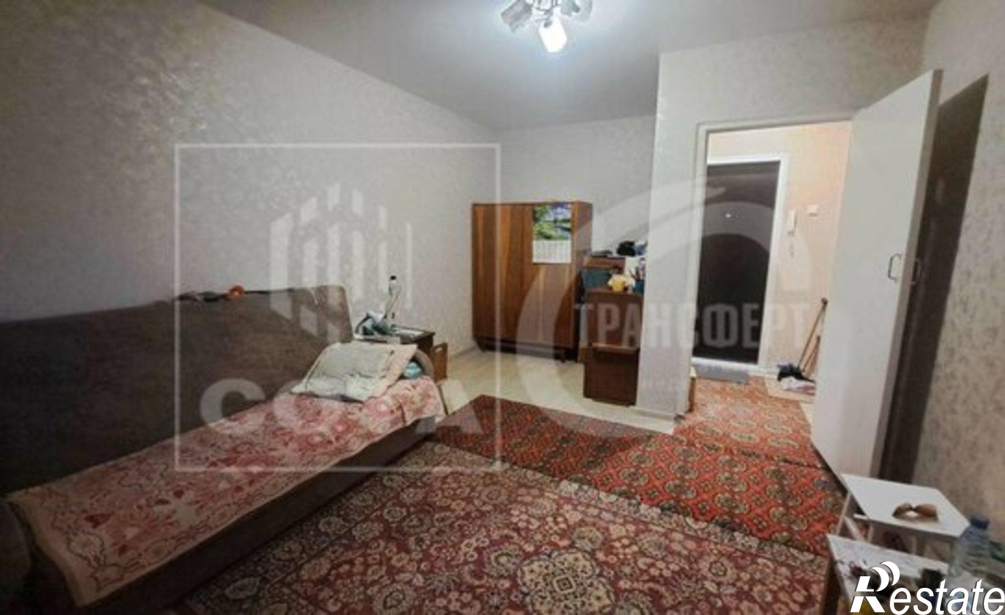 Купить квартиру за 3 300 000 рублей на Тепличная улица, 2