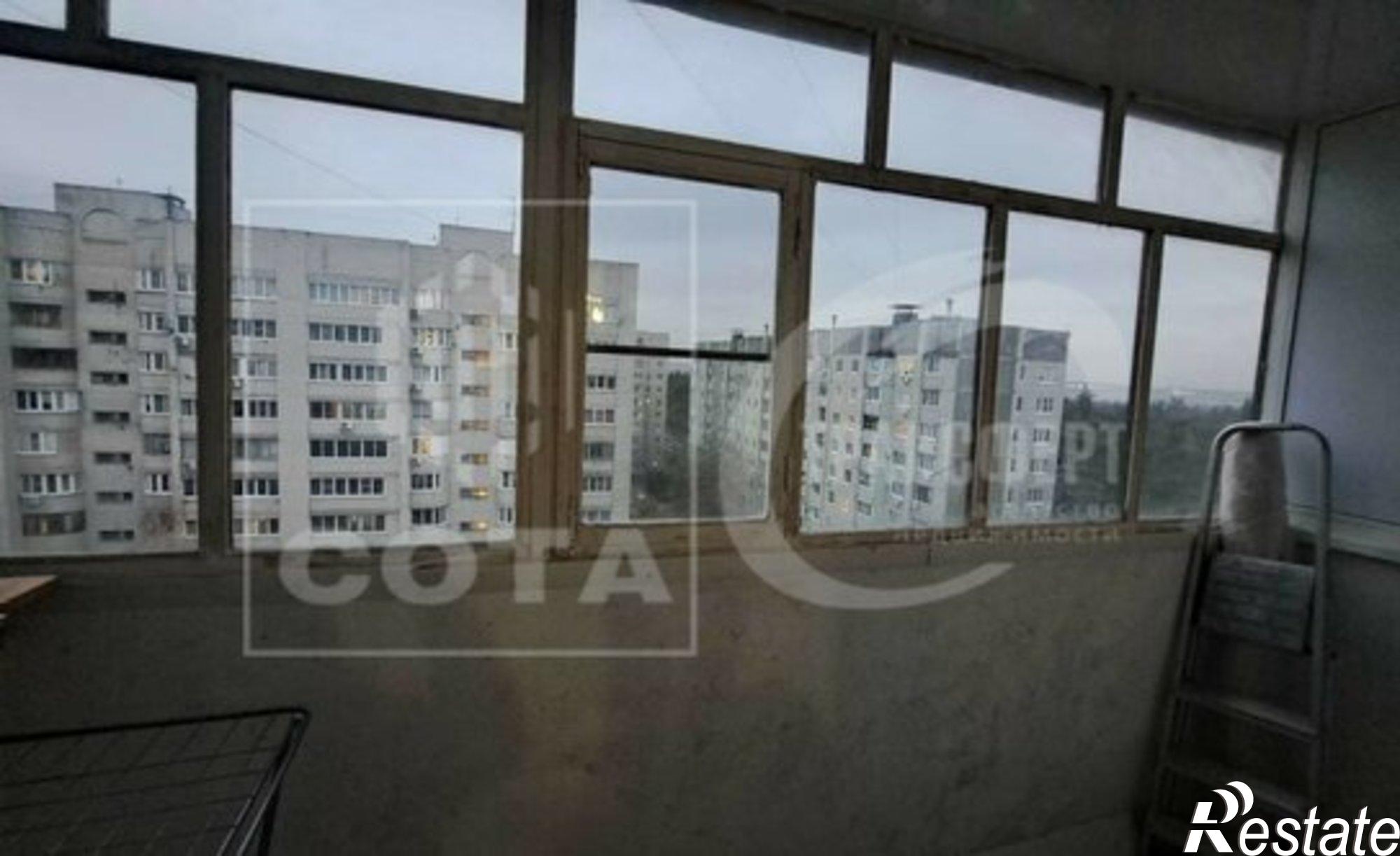 Купить квартиру за 3 300 000 рублей на Тепличная улица, 2