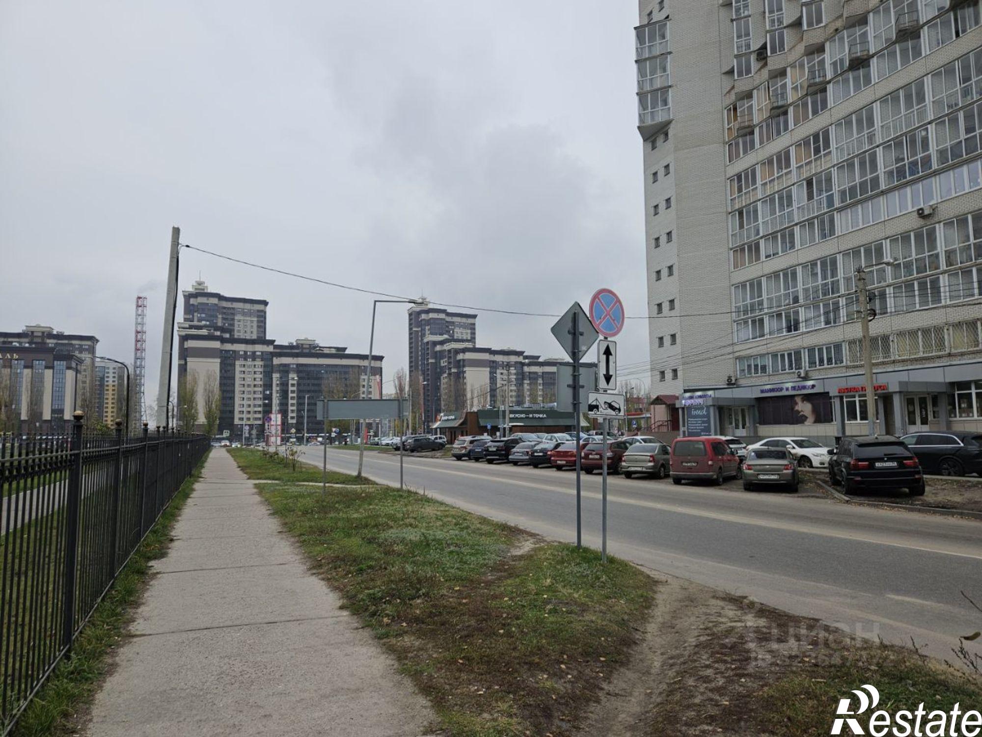 Купить торговое помещение за 22 000 000 рублей на Московский пр-кт, 131б