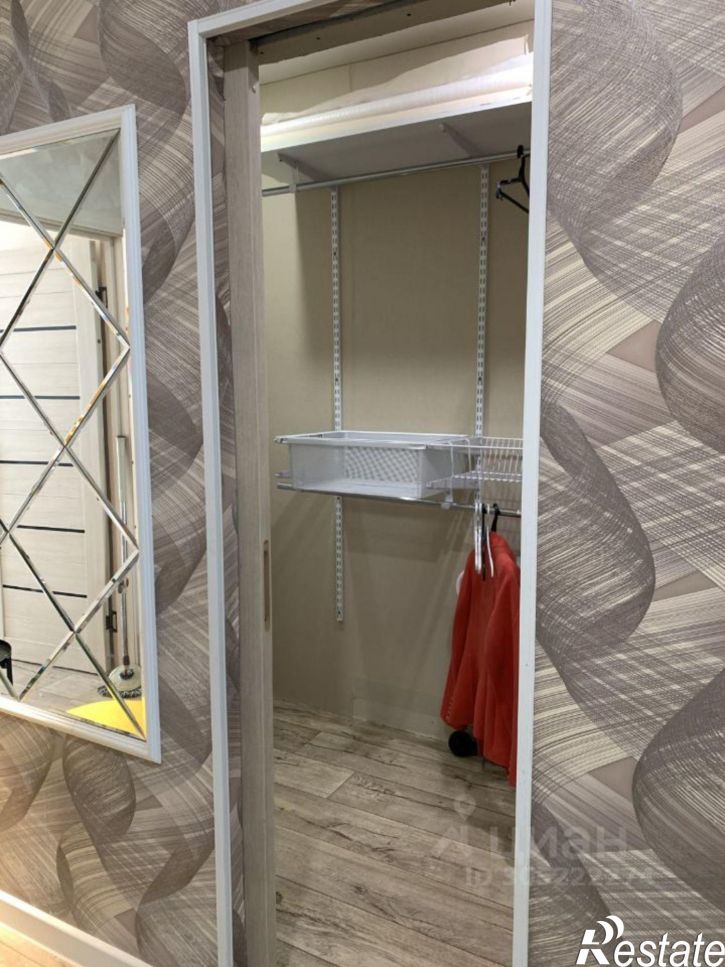 2-комн квартира улица 9 Января, 241/5,  д. 241/5