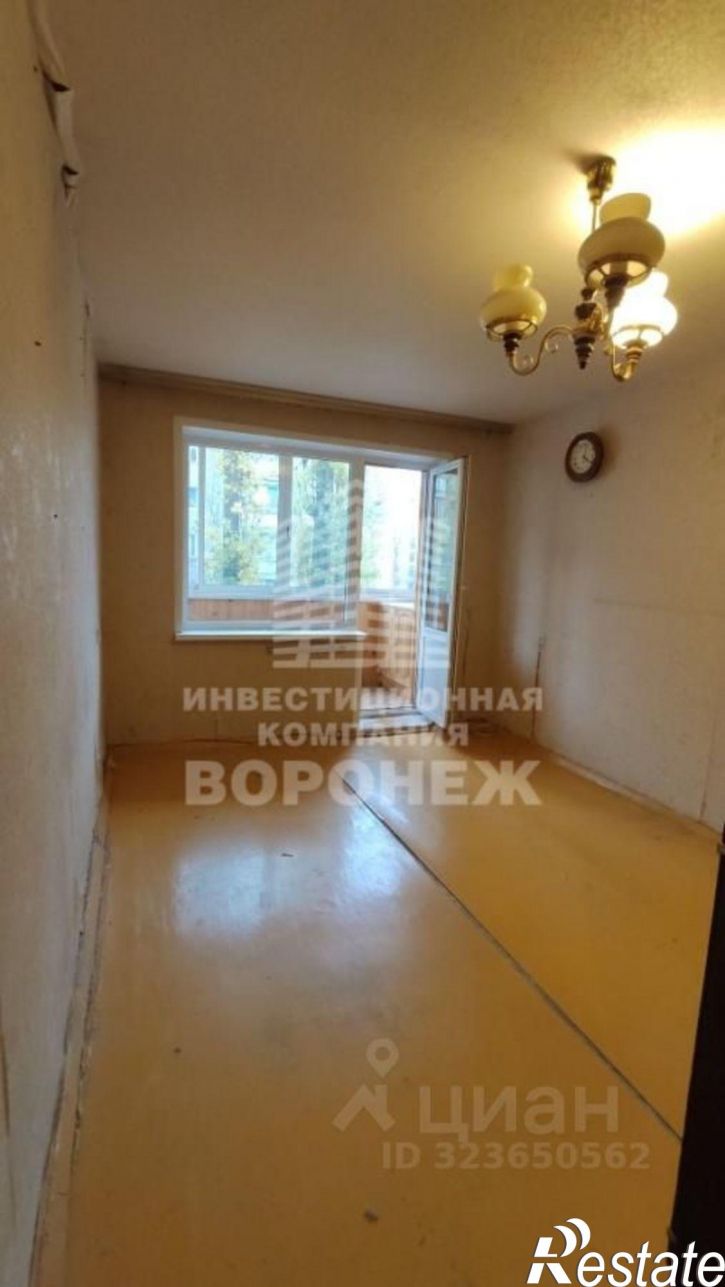 3-комн квартира улица Старых Большевиков, 98,  д. 98