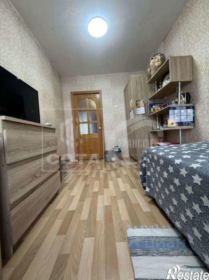 3-комн квартира ул Краснозвездная, 28,  д. 28