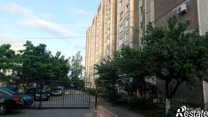 3-комн квартира пер Серафимовича, 14,  д. 14