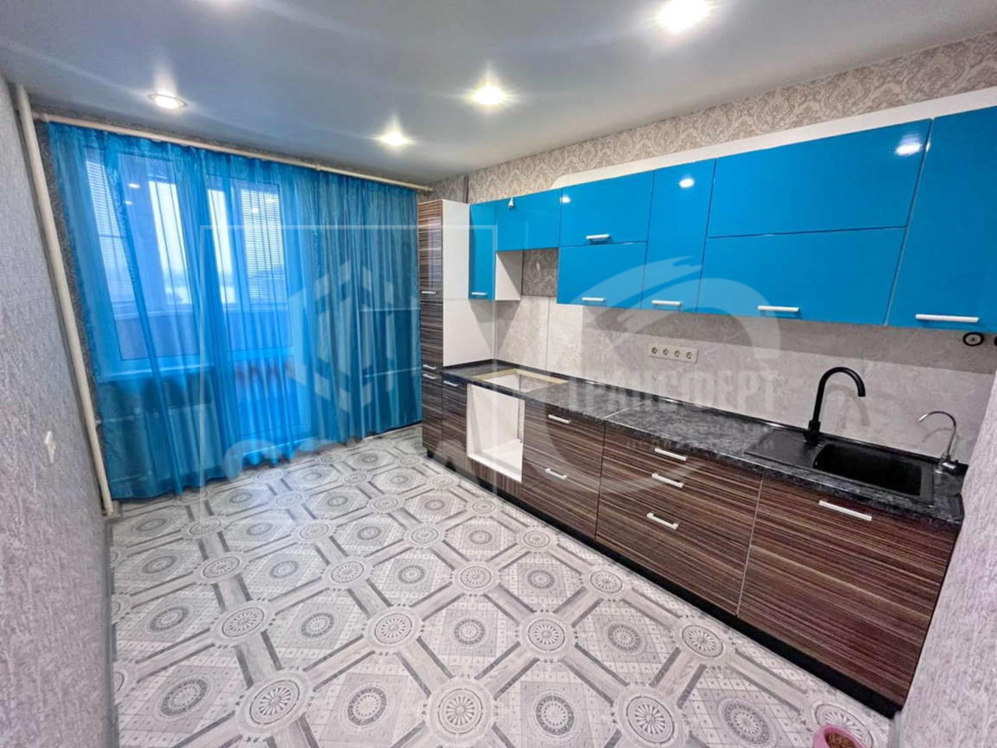 Купить квартиру за 4 590 000 рублей на Суворова улица, 122 а