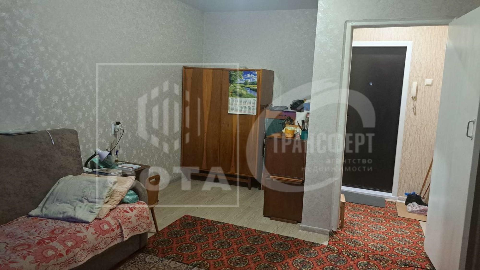 Купить квартиру за 3 300 000 рублей на Тепличная улица, 2