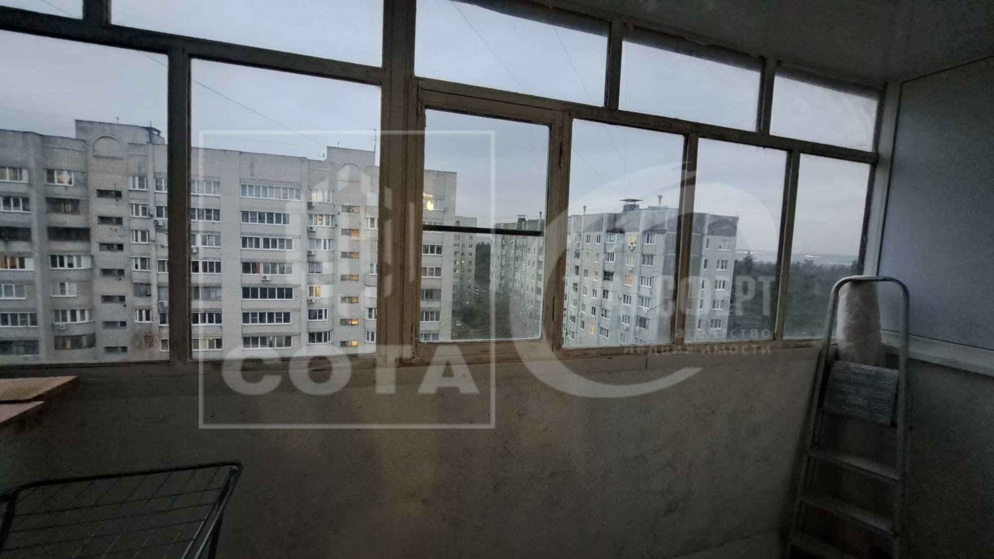 Купить квартиру за 3 300 000 рублей на Тепличная улица, 2