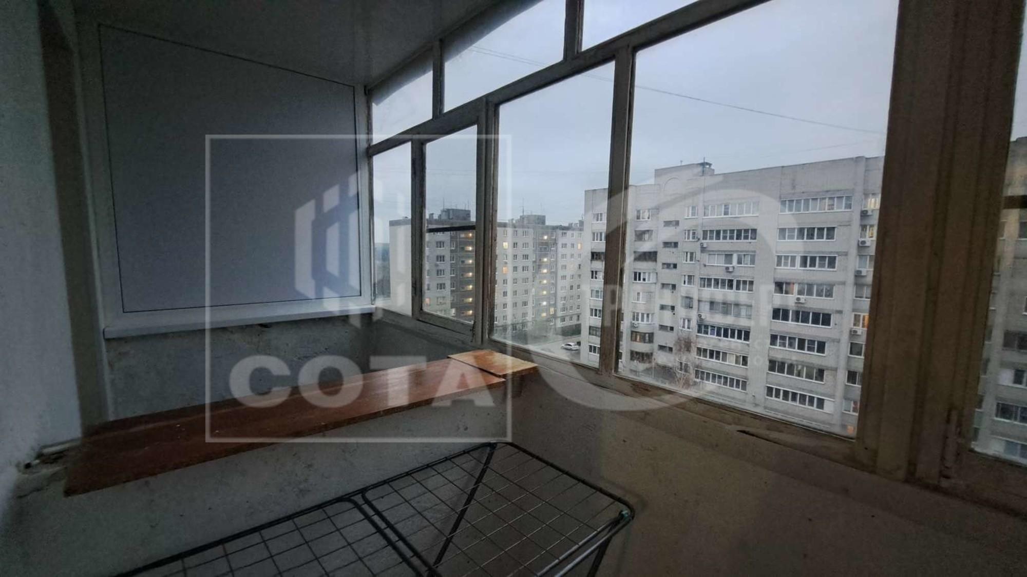 Купить квартиру за 3 300 000 рублей на Тепличная улица, 2